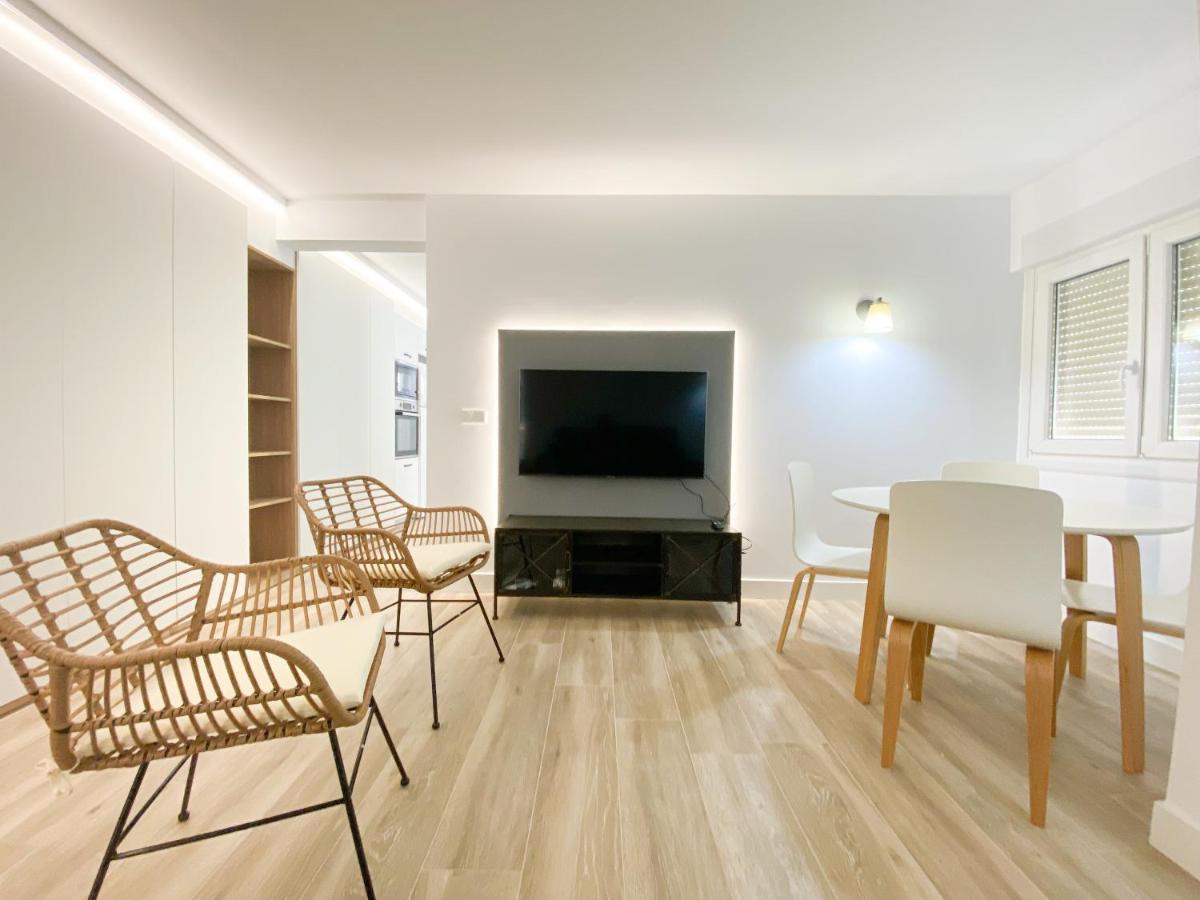 ¡A Estrenar! Piso De Diseno En Laredo Playaアパートメント エクステリア 写真